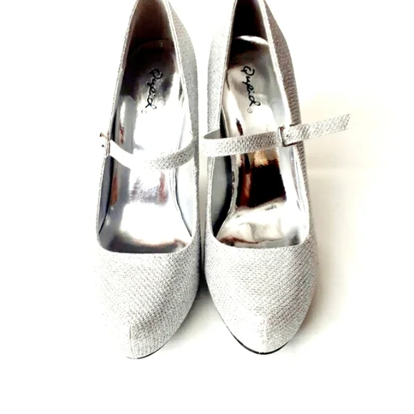 Qupid Women's Silver Sequins Platform High Heels Pumps Sz 7.5 - Picture 5 of 8